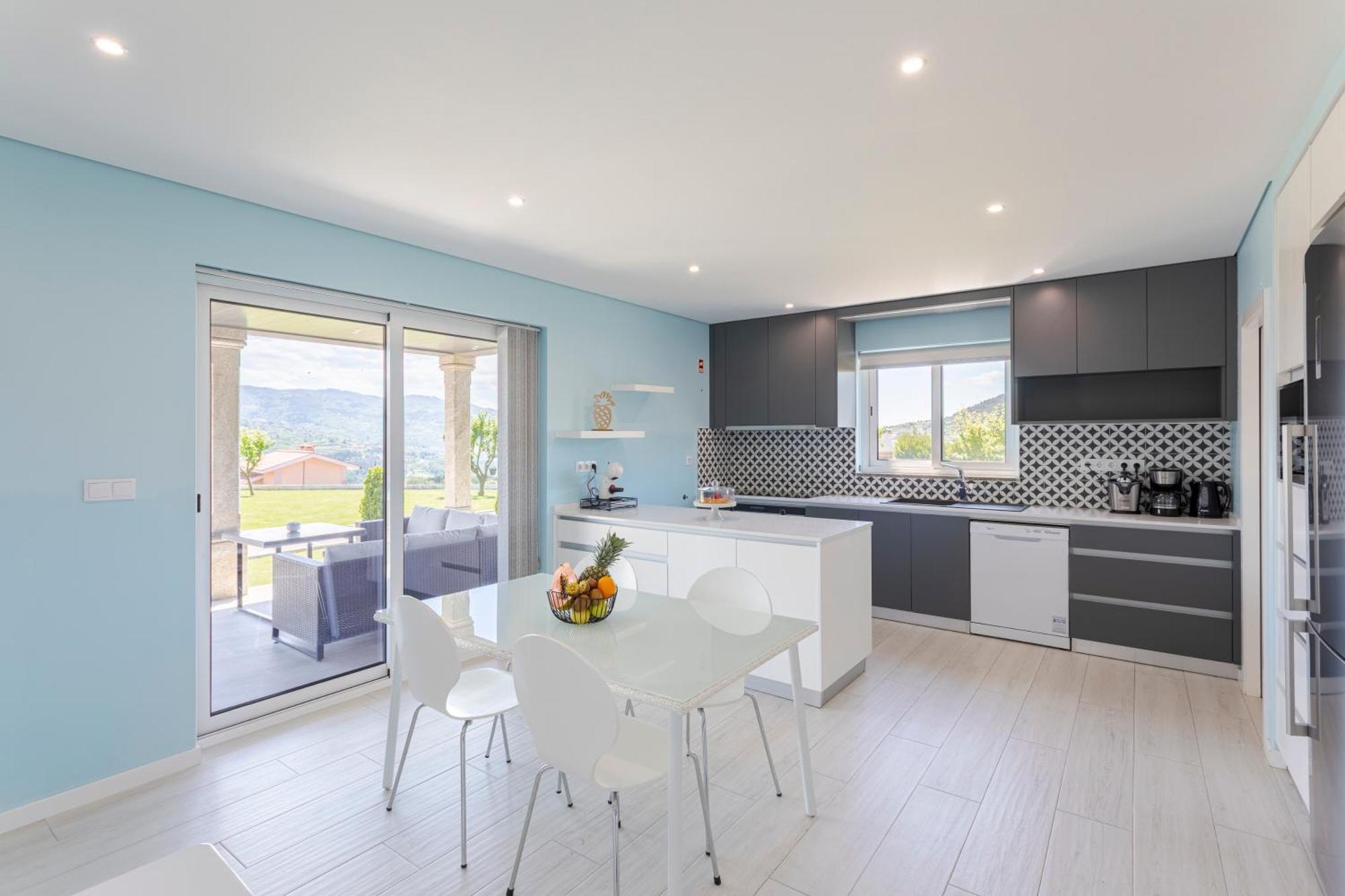 Couette-café Spacious Pool & Douro View By Host Wise