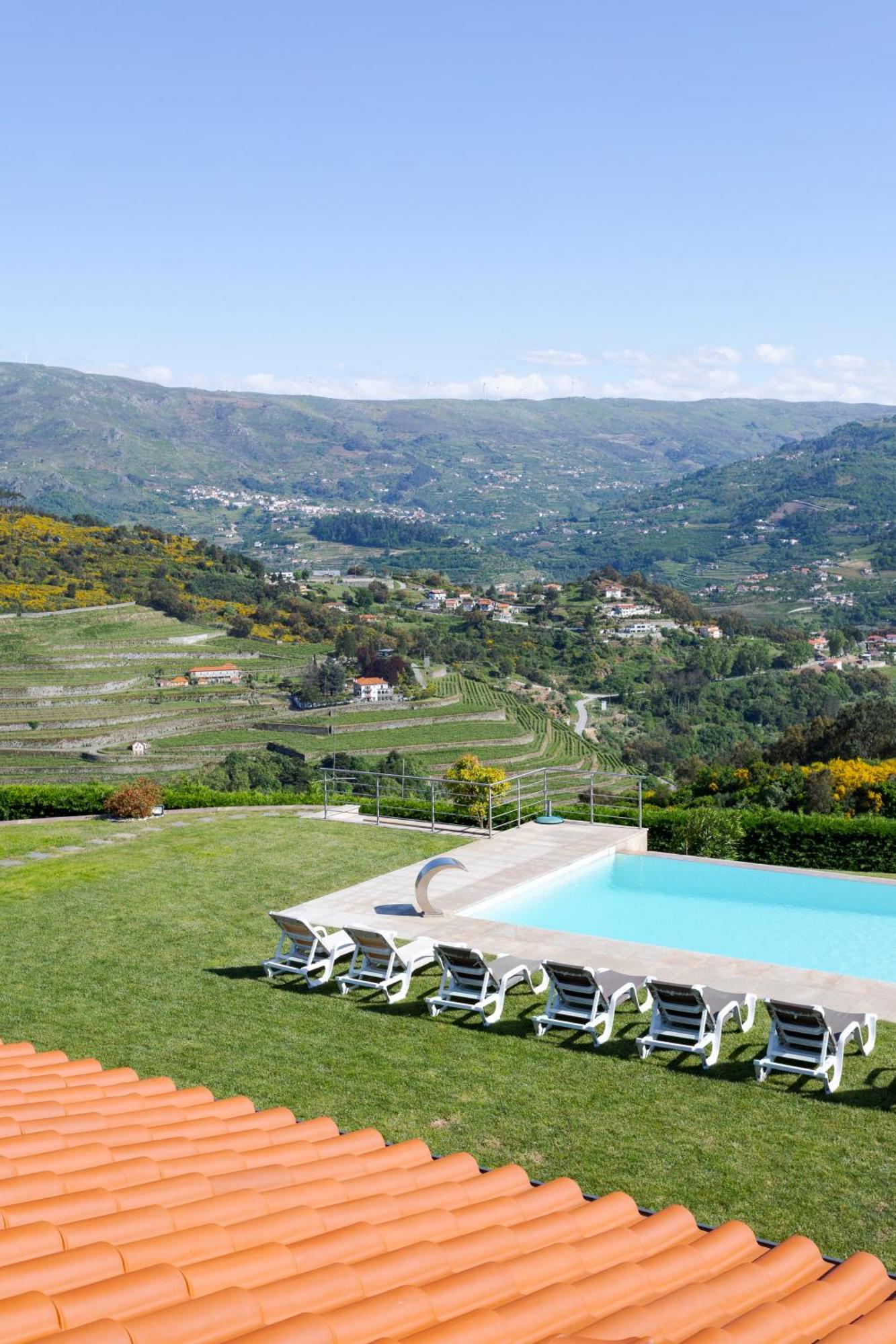 Spacious Pool & Douro View By Host Wise *
